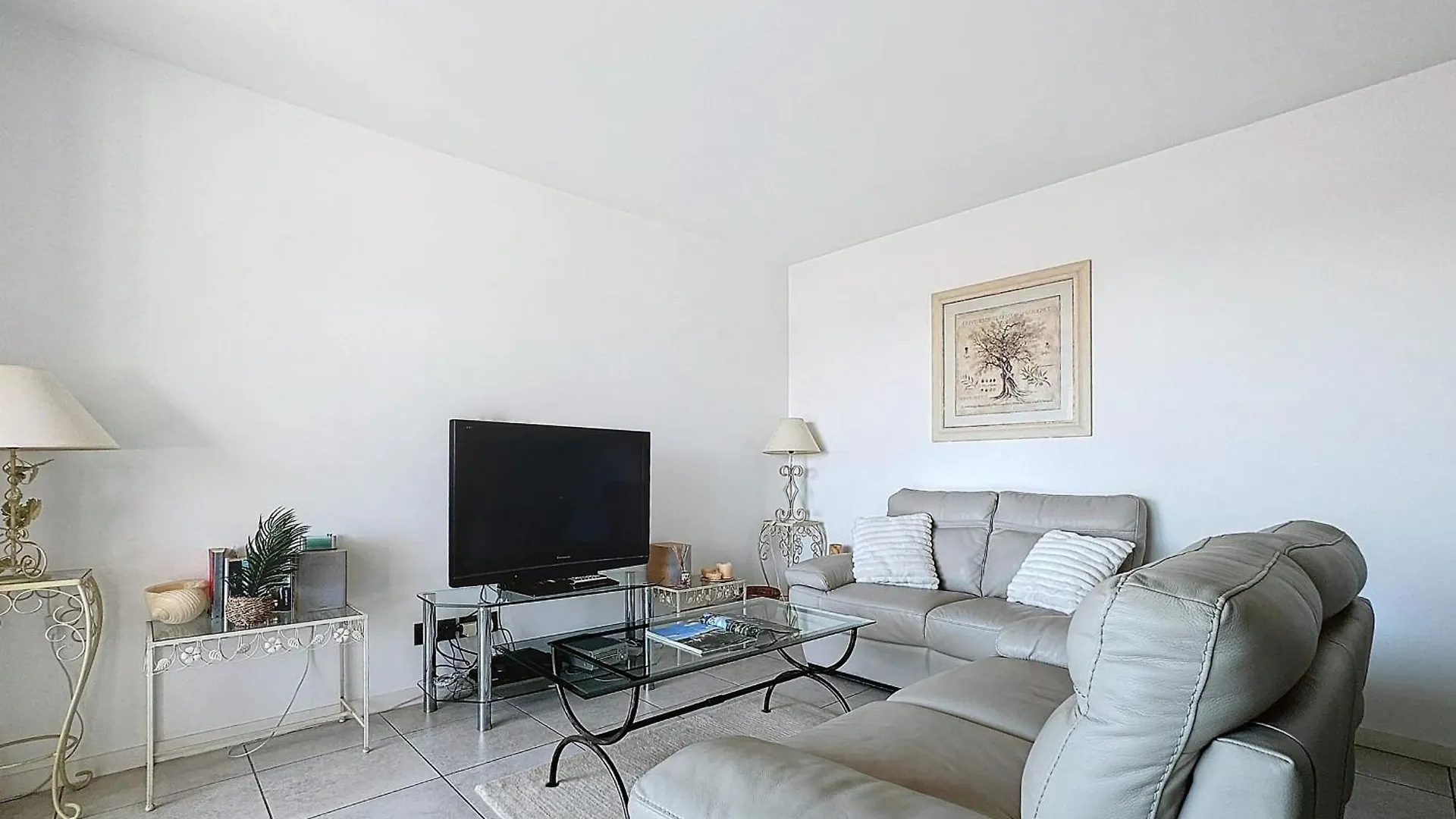 Le Secret Garden - 3-Room Apartment With Pool - Palm Beach Cannes 0*,  France